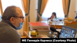 Міський голова Харкова Геннадій Кернес, який тривалий час лікувався від наслідків коронавірусного захворювання COVID-19, помер у ніч на 17 грудня