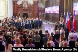 Відкриття виставки «Пліч-о-пліч» у Московському музеї Перемоги.