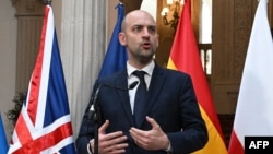 Жан-Ноель Барро висловив думку, що переговори, які відбулися, і наступна зустріч – це свідчення, що Європа отримала місце за столом переговорів