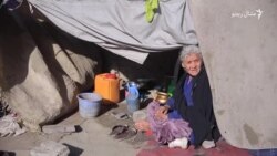 کابل: زرګونه بېکوره شوي کډوال د مرستو غوښتنه کوي کابل: زرګونه بېکوره شوي کډوال د مرستو غوښتنه کوي