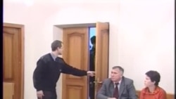 Александр Макаров после ареста. Томск. 2006 год Александр Макаров после ареста. Томск. 2006 год