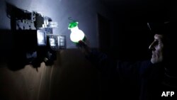 В Крыму более миллиона человек по-прежнему остаются без электричества