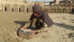 Afghan Grandmother Makes Bricks To Provide For Family Of 12 Afghan Grandmother Makes Bricks To Provide For Family Of 12
