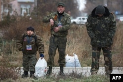 "Ополченцы" в Донецке