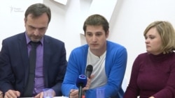 «Охота» на гомосексуалов в Чечне: тюрьма и пытки (видео) «Охота» на гомосексуалов в Чечне: тюрьма и пытки (видео)