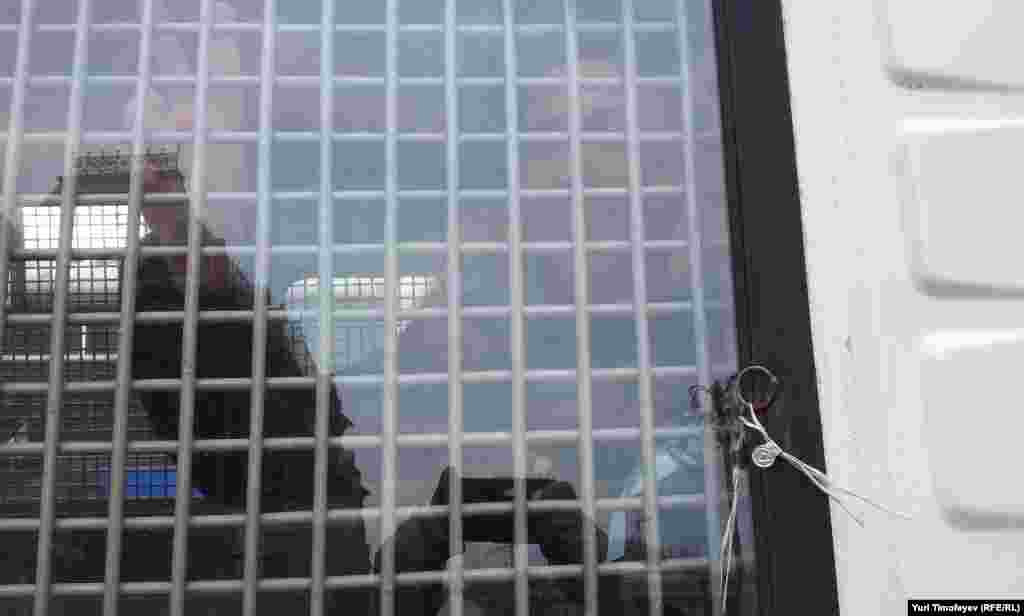 "Белые ленты" у Красной площади. Задержано более десяти человек