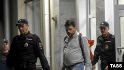 Леонид Волков