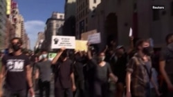 Протесты в США продолжаются Протесты в США продолжаются