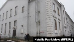 Попаснянское спортивное заведение «Відродження»