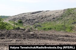 Грибовицьке сміттєзвалище, куди вже рік не вивозять сміття