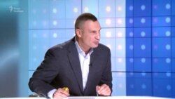 Ви ставите такі запитання – а у мене потім починаються обшуки | Віталій Кличко Ви ставите такі запитання – а у мене потім починаються обшуки | Віталій Кличко