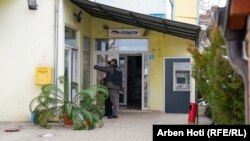 Zatvaranje srpskih institucija u Gračanici, 15. januar 2025.