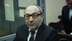 Негода не перешкодила Геннадію Кернесу прибути на суд (відео) Негода не перешкодила Геннадію Кернесу прибути на суд (відео)
