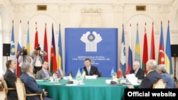 Під час саміту (фото прес-служби Адміністрації Президента України)