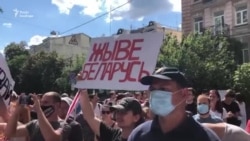 Білоруські вибори: на дільниці у Києві – великі черги Білоруські вибори: на дільниці у Києві – великі черги