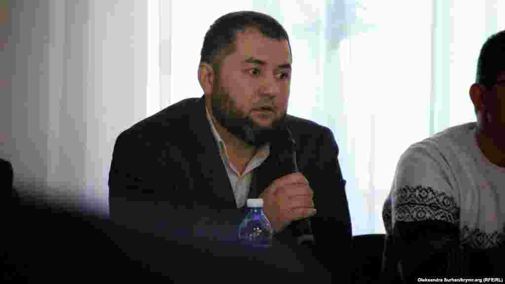 Адвокат Эдем Семедляев рассказывает о последних новостях гражданской инициативы. Самая главная новость января 2020 года – освобождение крымчан Рустема Ваитова и Нури Примова. Они были арестованы в 2015 году и приговорены к пяти годам заключения. 22 января они вышли по истечении срока