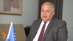 Эдуард Ауэр: "Ҳадафҳои Иттиҳоди Аврупо дар Тоҷикистон дигаранд" Эдуард Ауэр: "Ҳадафҳои Иттиҳоди Аврупо дар Тоҷикистон дигаранд"