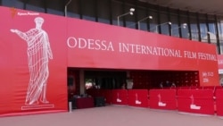 Крымский режиссер о трудностях кинематографиста (видео) Крымский режиссер о трудностях кинематографиста (видео)