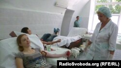 Як зазначають в уряді, «нова постанова МОЗ допоможе уникнути бюрократії та неоптимально організованих процесів у питанні передачі донорської крові нашим військовим»