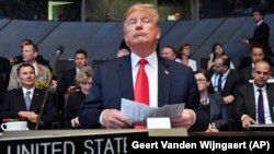 Дональд Трамп во время саммита НАТО в Брюсселе
