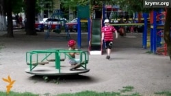 Крымчане не доверяют российским банкам Крымчане не доверяют российским банкам