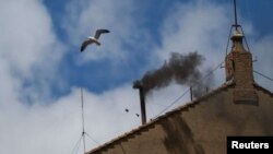 Дим з’явився близько першої години дня за київським часом