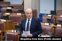 Poslanik DF Dejan Đurović