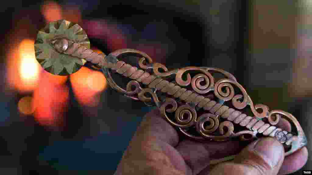 Чыгъырыкъ – специальное приспособление, которым обрезали янтыки и чебуреки