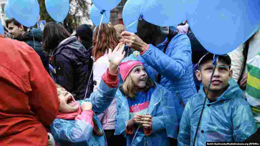 «Головна ідея – це не відрізняти дітей, і наша задача навчити їх працювати в команді», – тренер Ліана Копилова