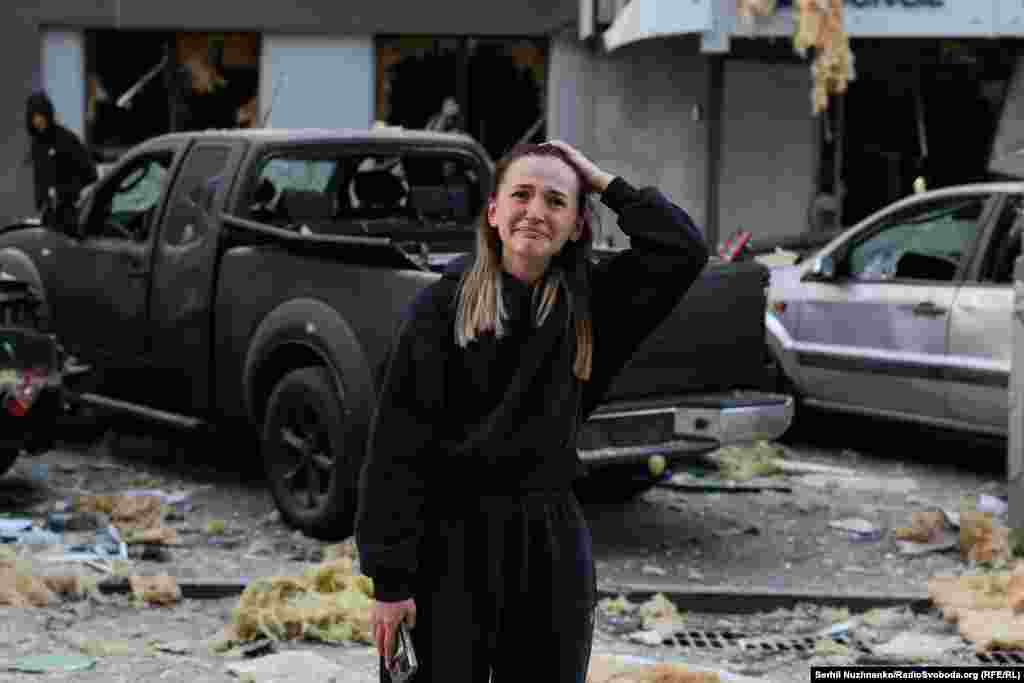 Napad je bio jedan od najtežih na ukrajinsku prijestolnicu u posljednjih nekoliko sedmica i najgori od velikog samita između ruskog predsjednika Vladimira Putina i američkog predsjednika Donalda Trumpa, koji je bio usmjeren ka pronalasku rješenja za primirje.