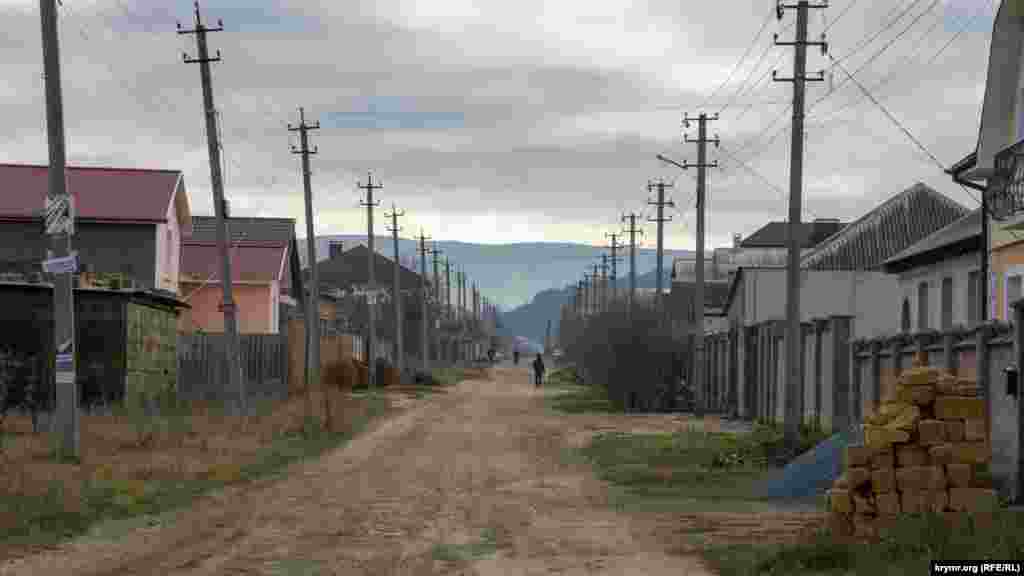 На улице Челебиджихана в селе Андрусово (до 1948 года – Тахта-Джами)