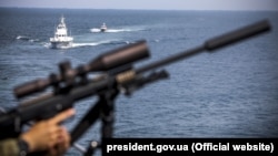 17 січня на своєму телеграм-каналі власник бренду Lobaev arms Владислав Лобаєв повідомив про створення в Криму підрозділу снайперів