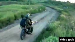 «Мотоцикл – это штука быстрая. Там уже каждая секунда была на счету. Все выжимаешь из этого дрона, чтобы долететь туда быстрее»