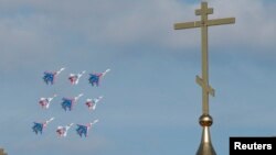 Истребители и кресты