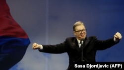 Predsednik Srbije i član Srpske napredne stranke (SNS) Aleksandar Vučić tokom provladinog mitinga u gradu Jagodini u centralnoj Srbiji, 24. januara 2025. godine.