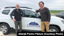 Jurnalistul Charles Ottley a rămas fără echipamentele de filmare în centrul Timișoarei.