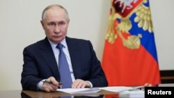 Путин и другие чиновники Кремля не отказались от своих первоначальных целей войны в Украине, говорят аналитики