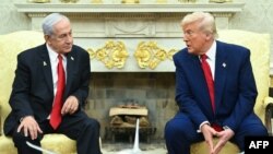 Президент США Дональд Трамп зустрівся з прем'єр-міністром Ізраїлю Беньяміном Нетаньягу в Овальному кабінеті Білого дому у Вашингтоні, округ Колумбія, 7 квітня 2025 року