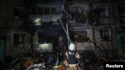 Під завалами ще можуть бути люди. Фото ілюстративне