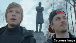 Кадр из фильма "Гроза"