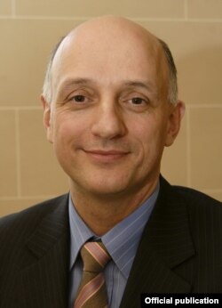 Заступник міністра закордонних справ Польщі Єжи Помяновскі