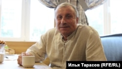 Николай Семена в День вышиванки в Симферополе, 17 мая 2018 г.