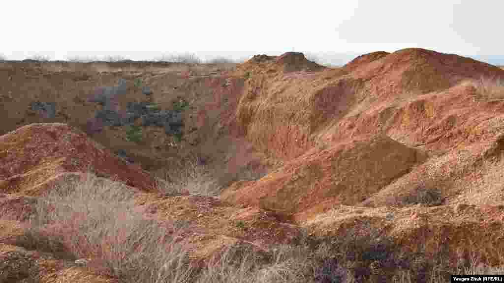 Работы по добыче грунта возобновились в октябре 2020 года 