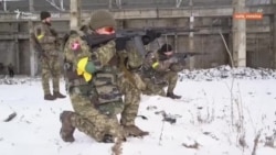 Білоруський батальйон воює в Україні проти Росії (відео) Білоруський батальйон воює в Україні проти Росії (відео)