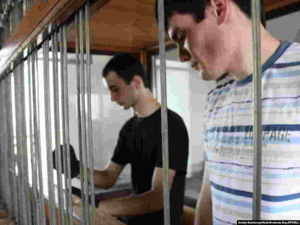 Дзвонарі Михайлівського собору вітають прочан.