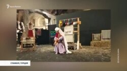 Дочь Эльмиры Катаки танцует крымскотатарский танец  Дочь Эльмиры Катаки танцует крымскотатарский танец