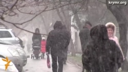 Весенний снегопад в Крыму Весенний снегопад в Крыму