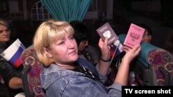 У 2019-му президент РФ Володимир Путін підписав укази про спрощення отримання російського паспорту для жителів окупованого Донбасу