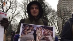 Відставку Кириленка вимагали активісти під Радою Відставку Кириленка вимагали активісти під Радою