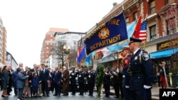 Памятная церемония в годовщину бостонской трагедии на месте теракта, 15 апреля 2014 г.